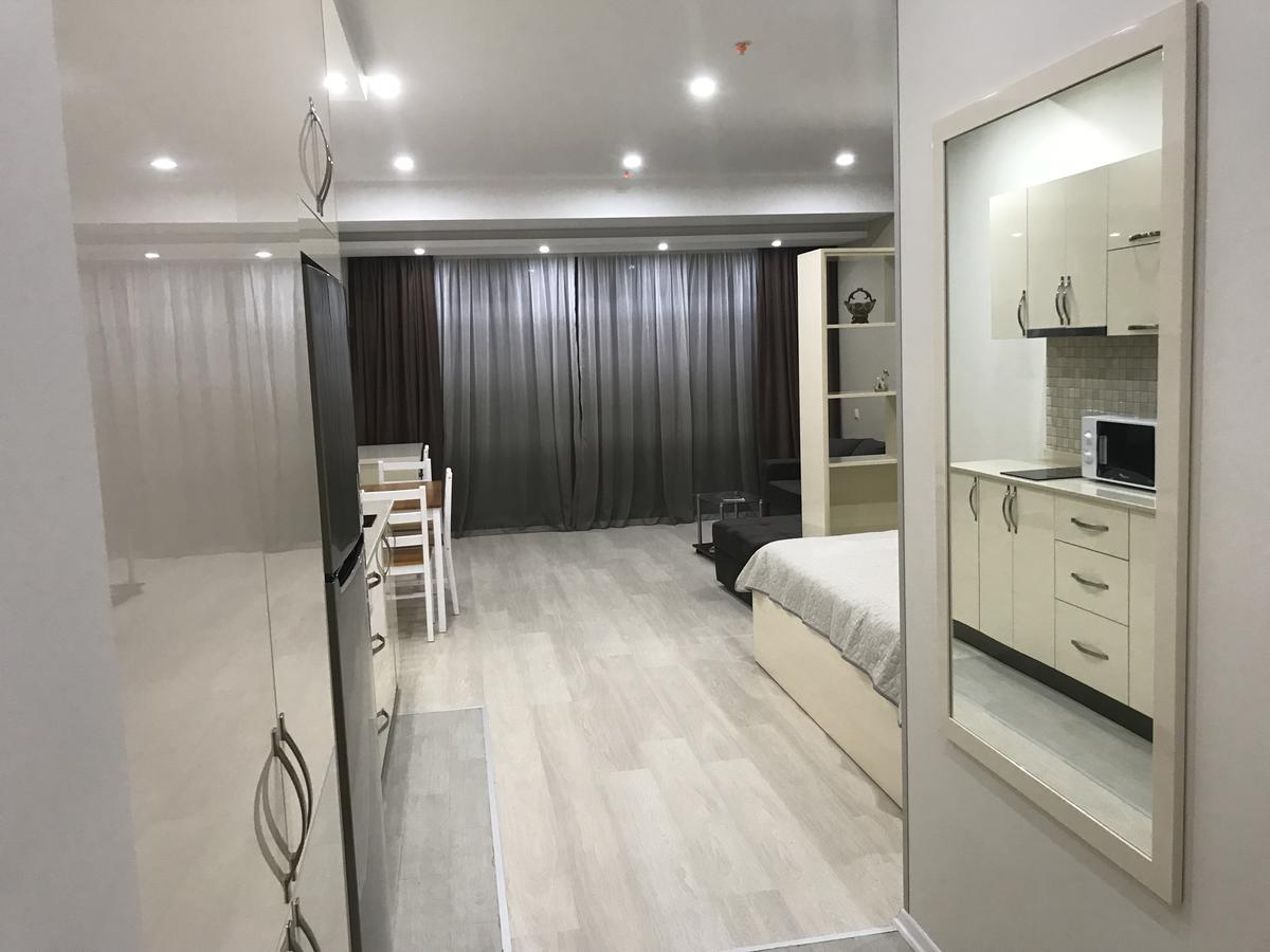 Апартаменты Batumi Porta Tower 1611 Экстерьер фото
